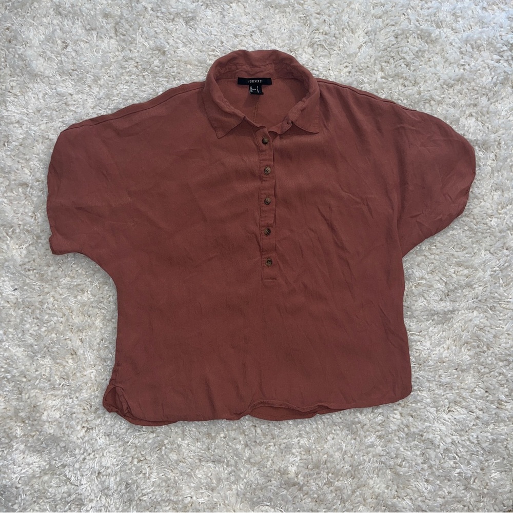 FOREVER 21 MAUVE PINK SHORT SLEEVE BLOUSE